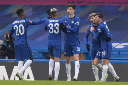 《零红蝶：重制版》双胞胎姊妹设定图和介绍公开