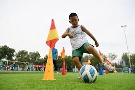 卫报：道曼全家都是阿森纳球迷，因此坚定选择加盟阿森纳青训